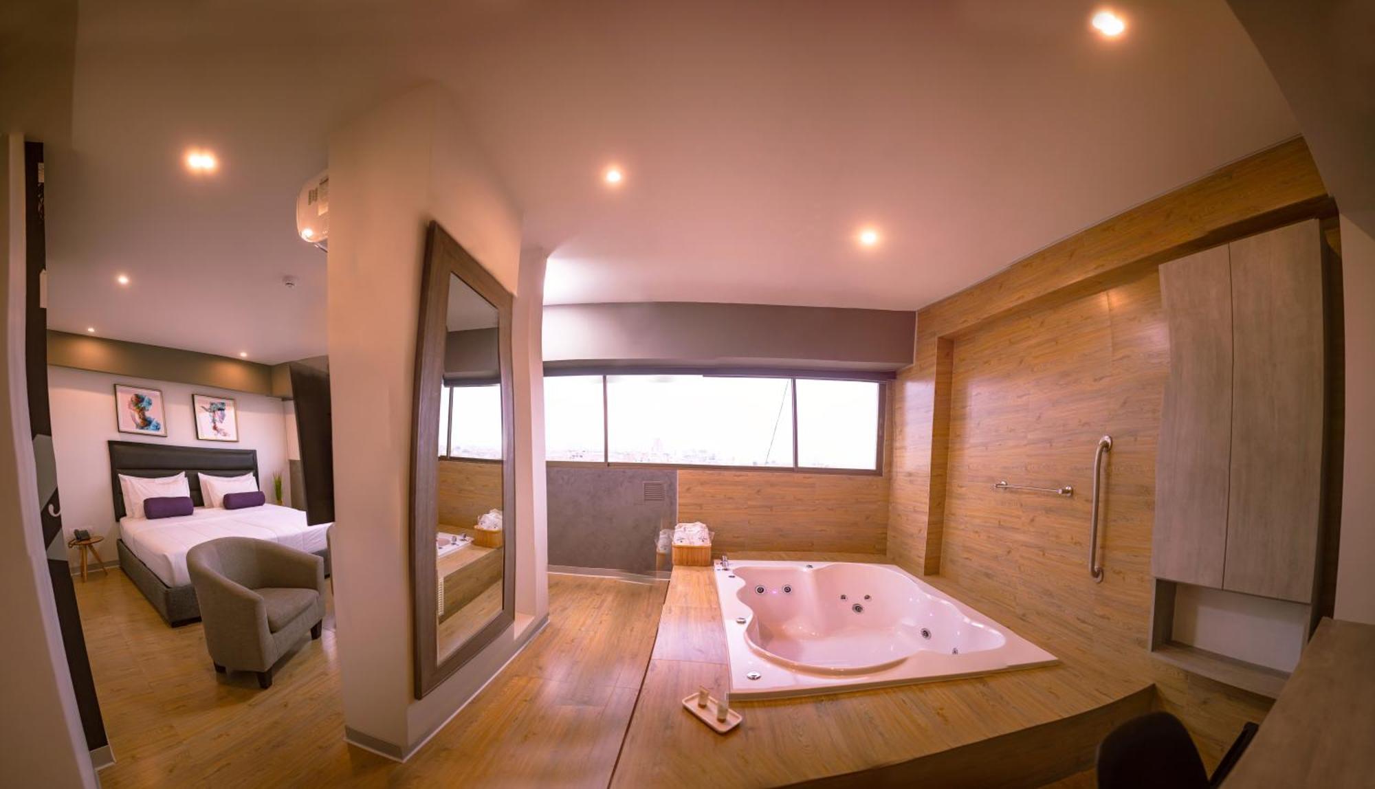 Awqa Hoteles - Sede Natasha Trujillo Ngoại thất bức ảnh